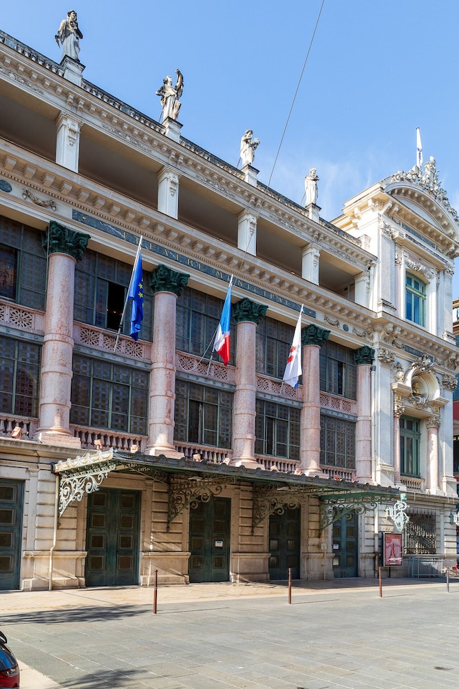 Hotel Beau Rivage 3/77
