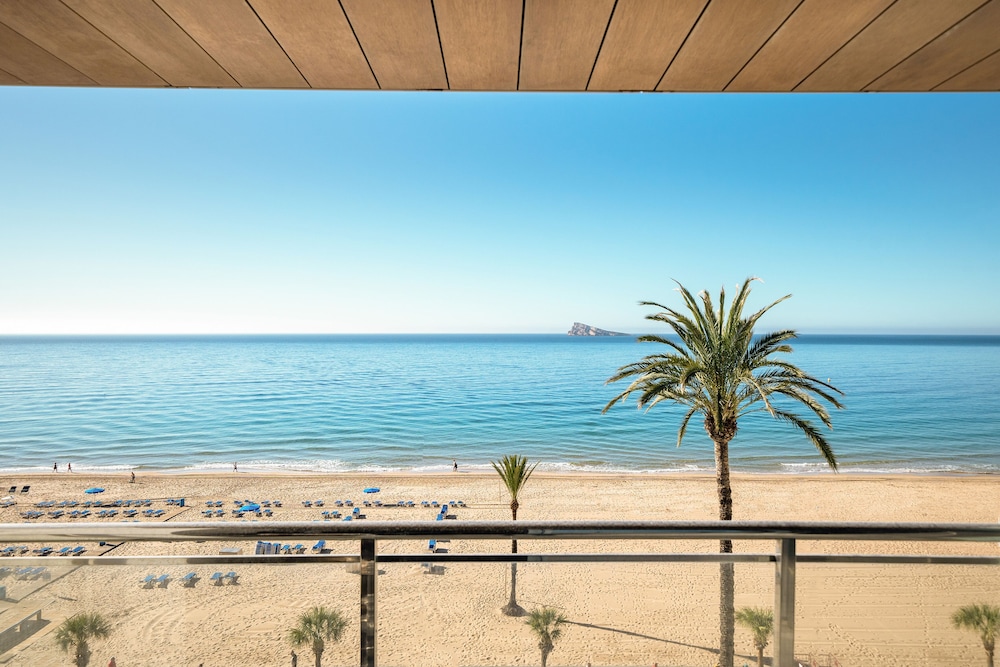 Innside Costablanca Adults Only 62/67