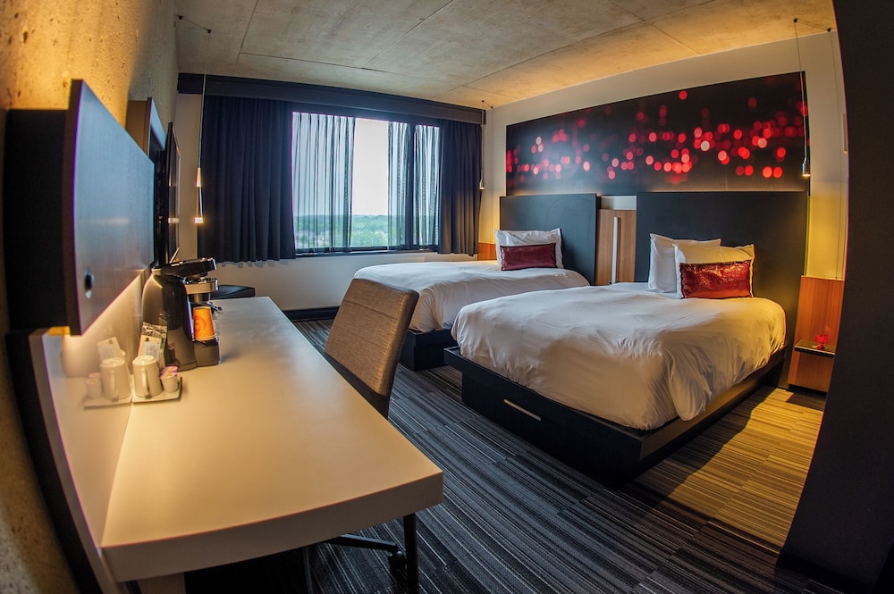 Grand Times Hotel Drummondville 18/58