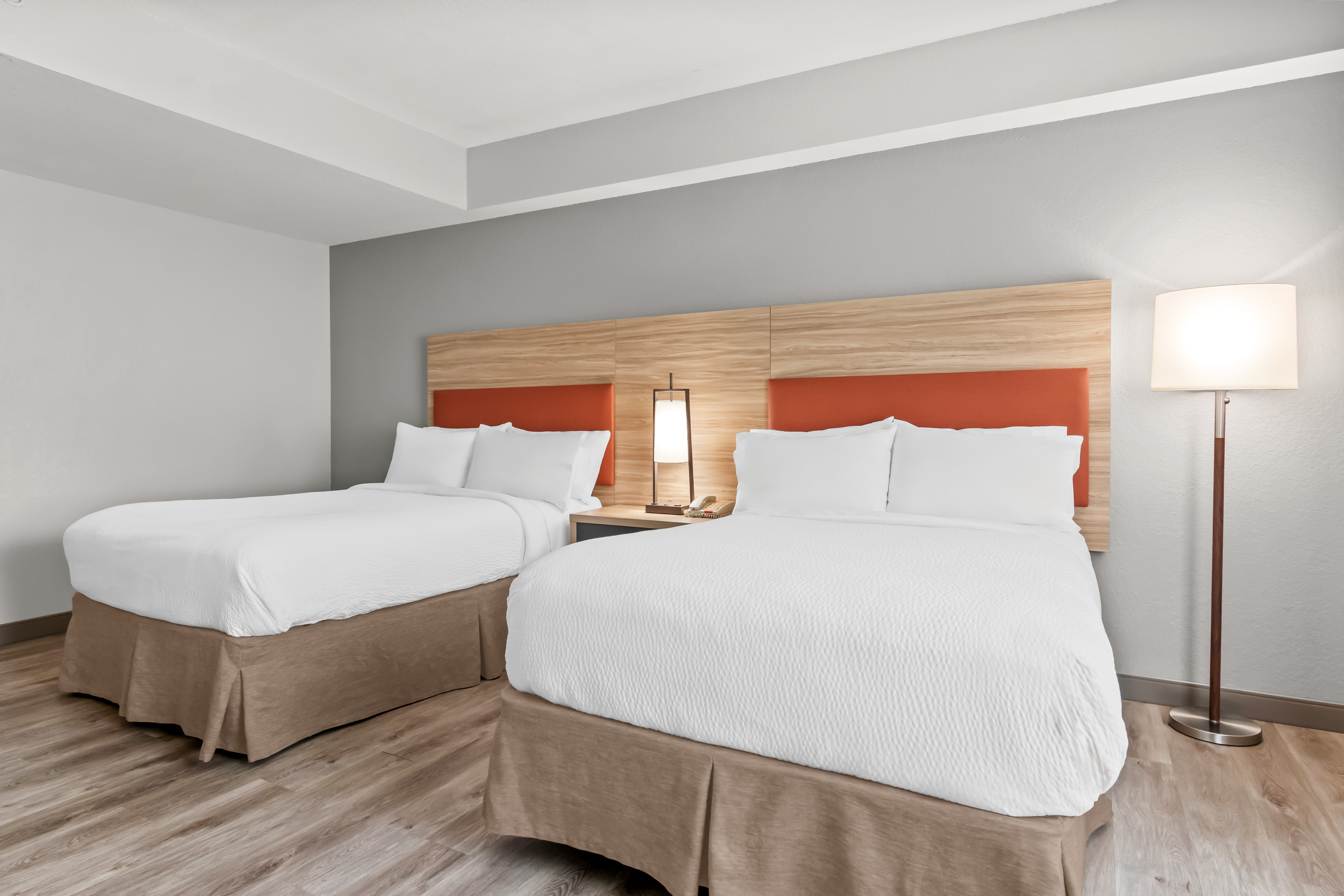 Studio, Suite, 2 Beds, Accessible