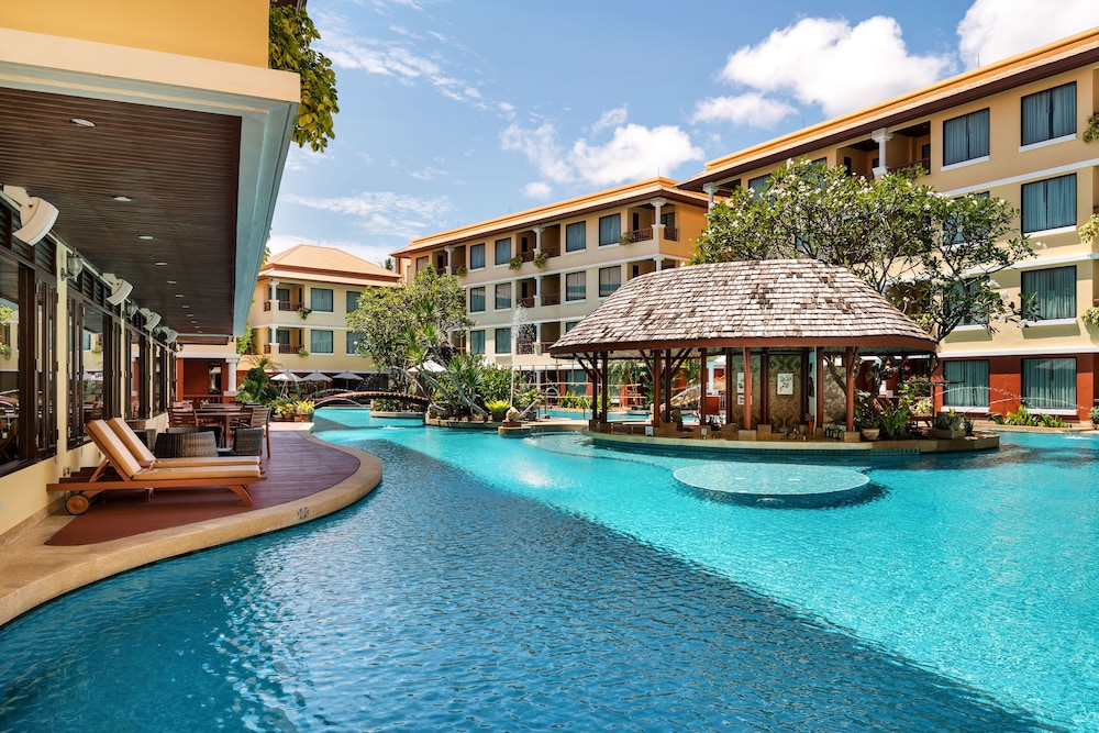 Patong Paragon Resort & Spa 67/69