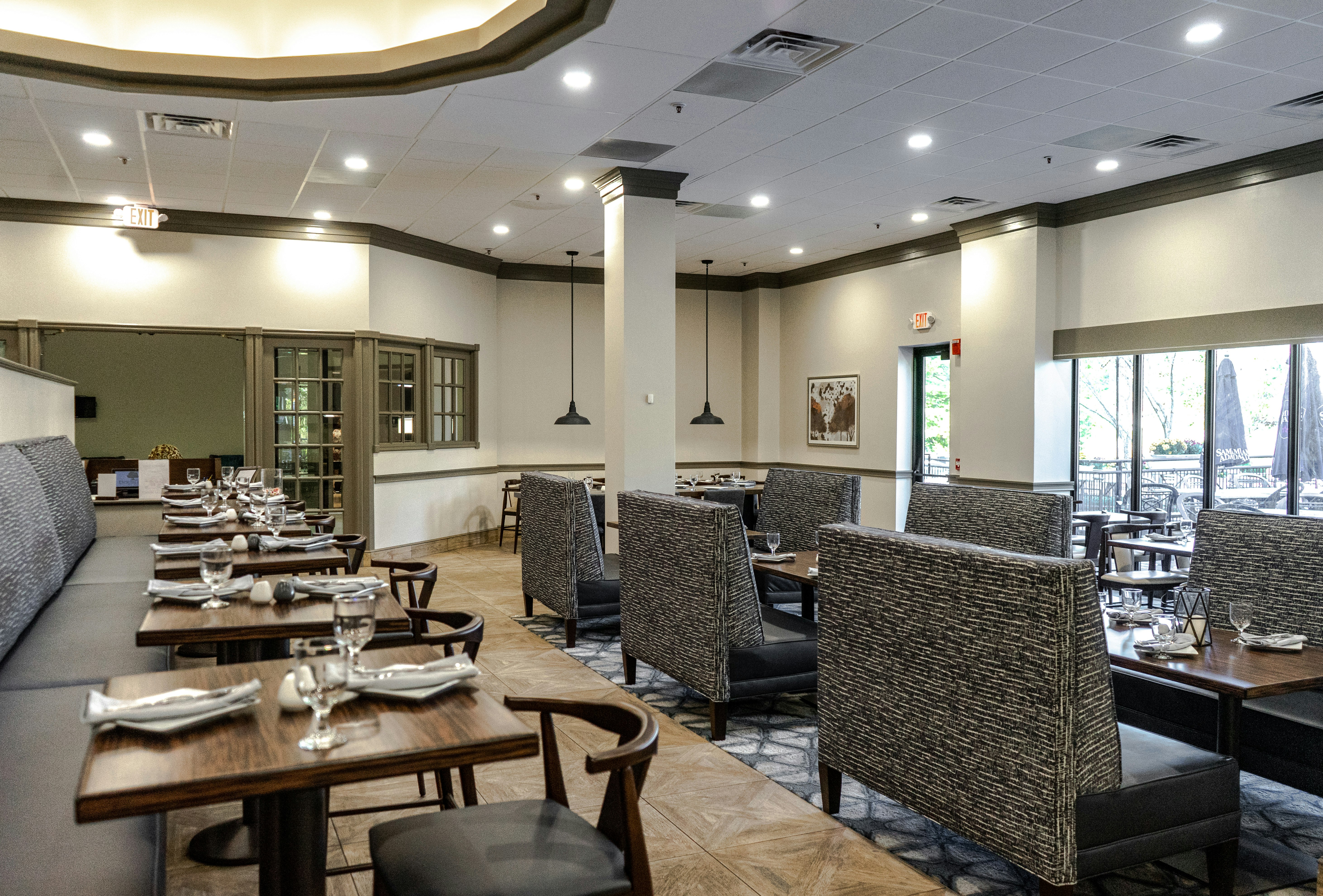 DoubleTree by Hilton Nashua 16/33