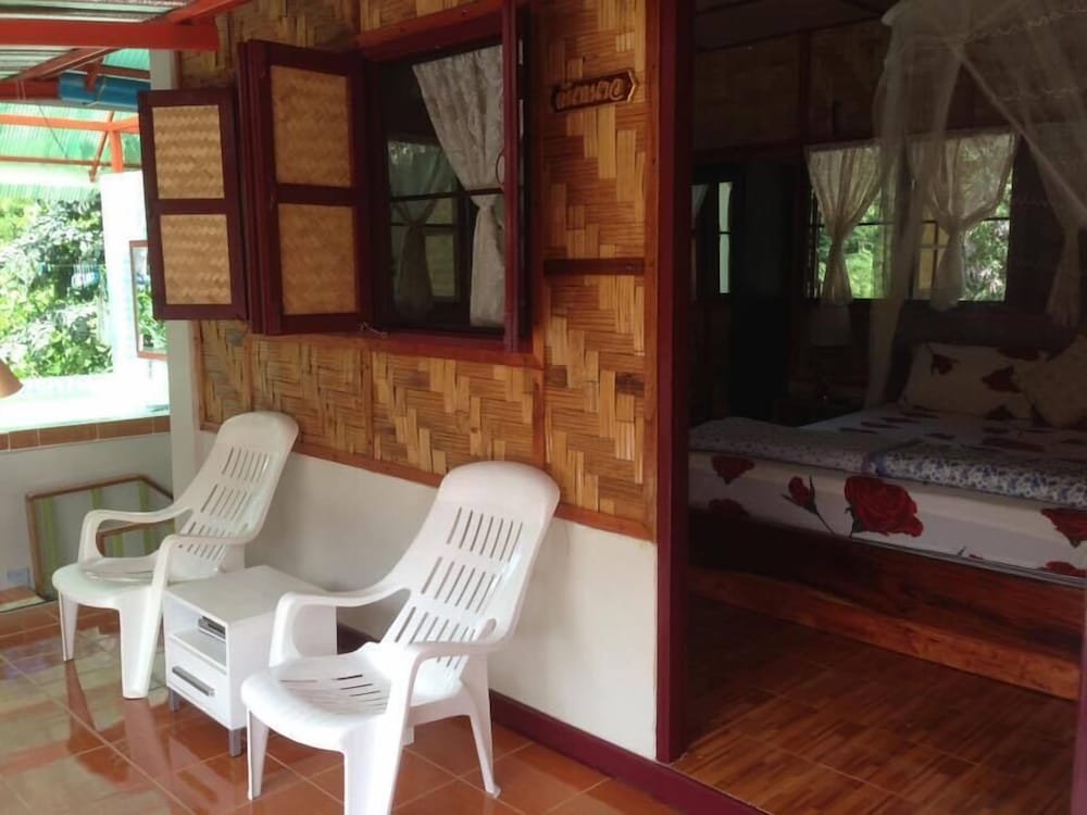Yayei Homestay 10/26