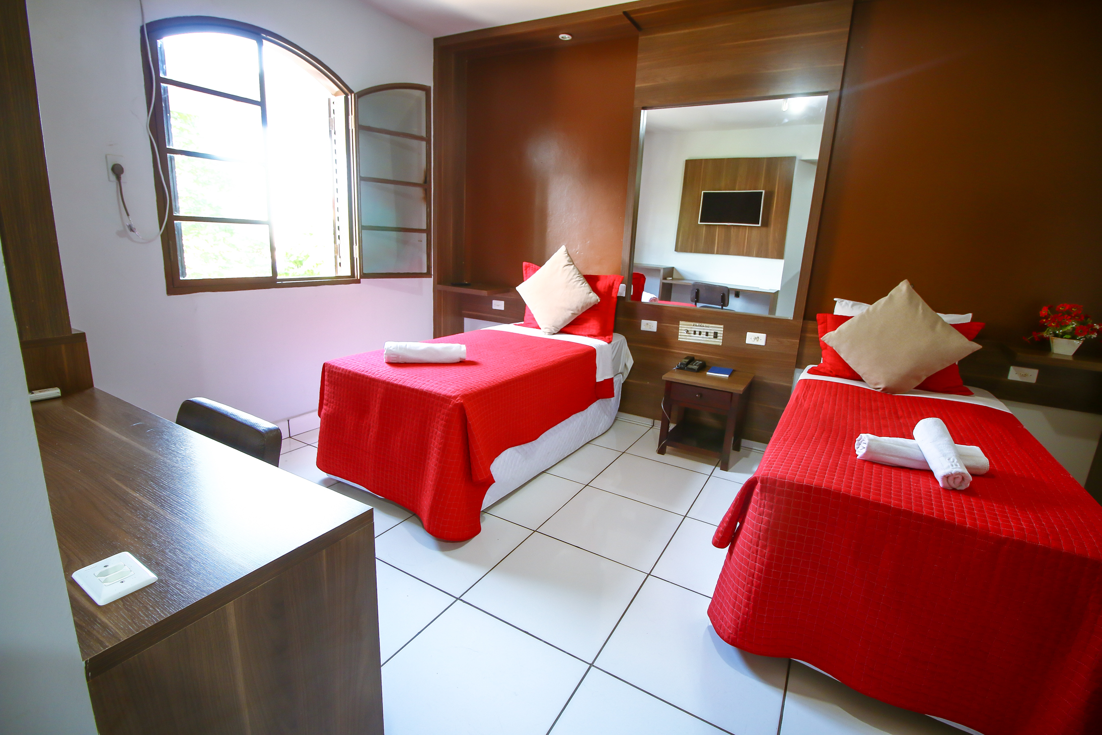PILOES PALACE HOTEL 5/38