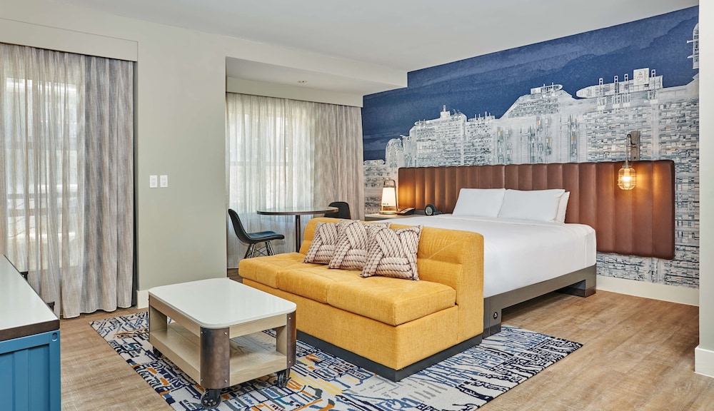 Hyatt Centric the Pike Long Beach 15/59