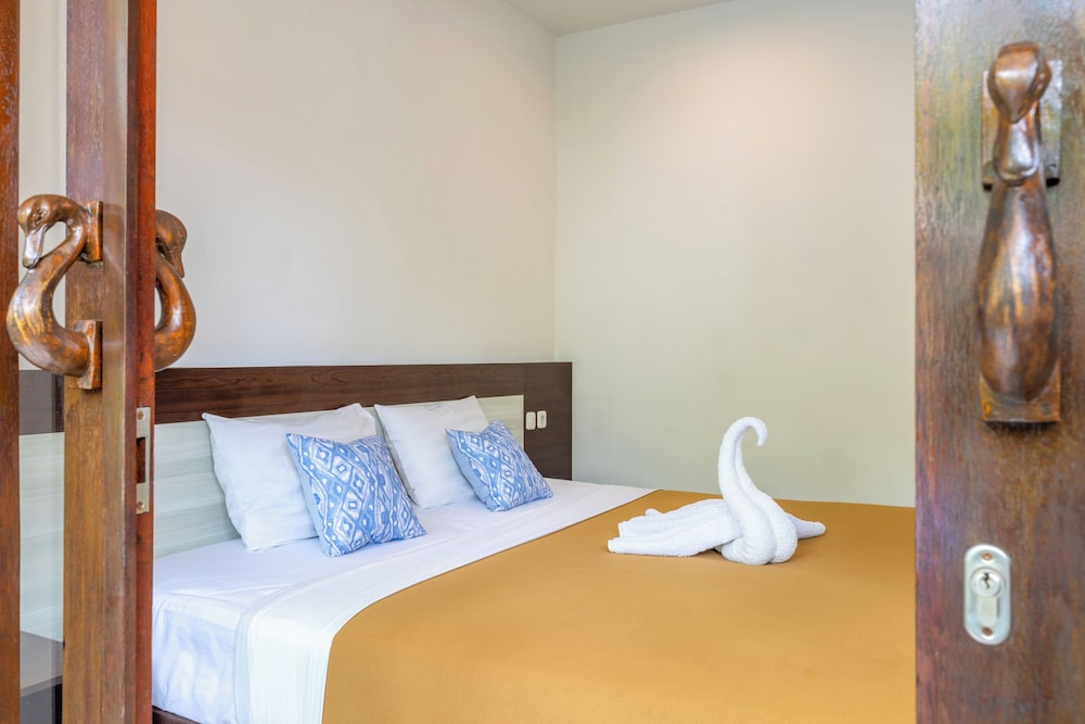 Dewivilla Hotel 20/50