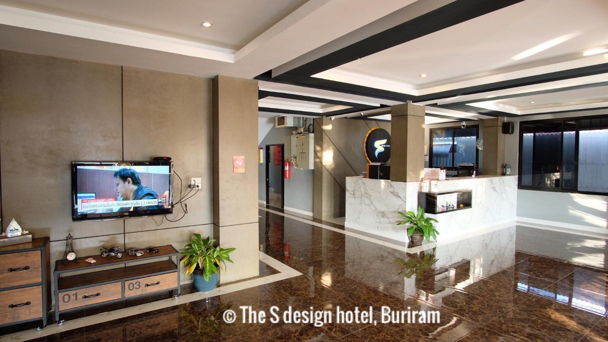 The S Hotel 8/82