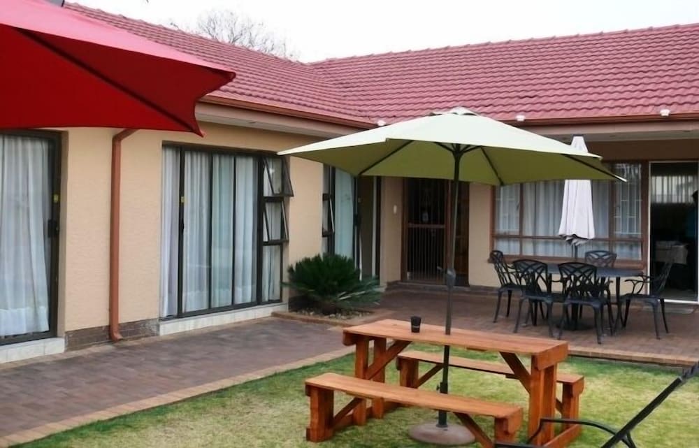 Augusta Villa St Pio Guest House 20/25