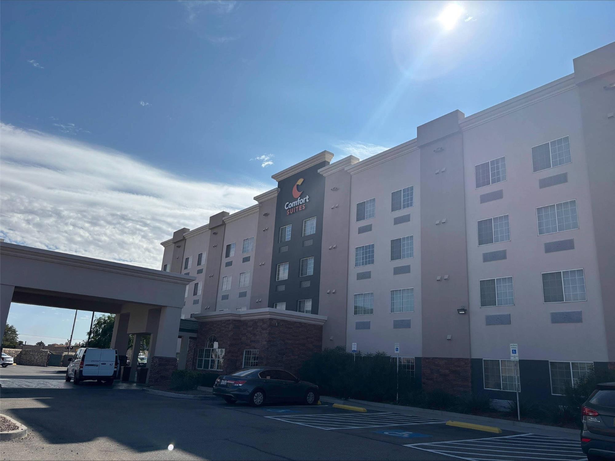Comfort Suites El Paso Airport 4/19