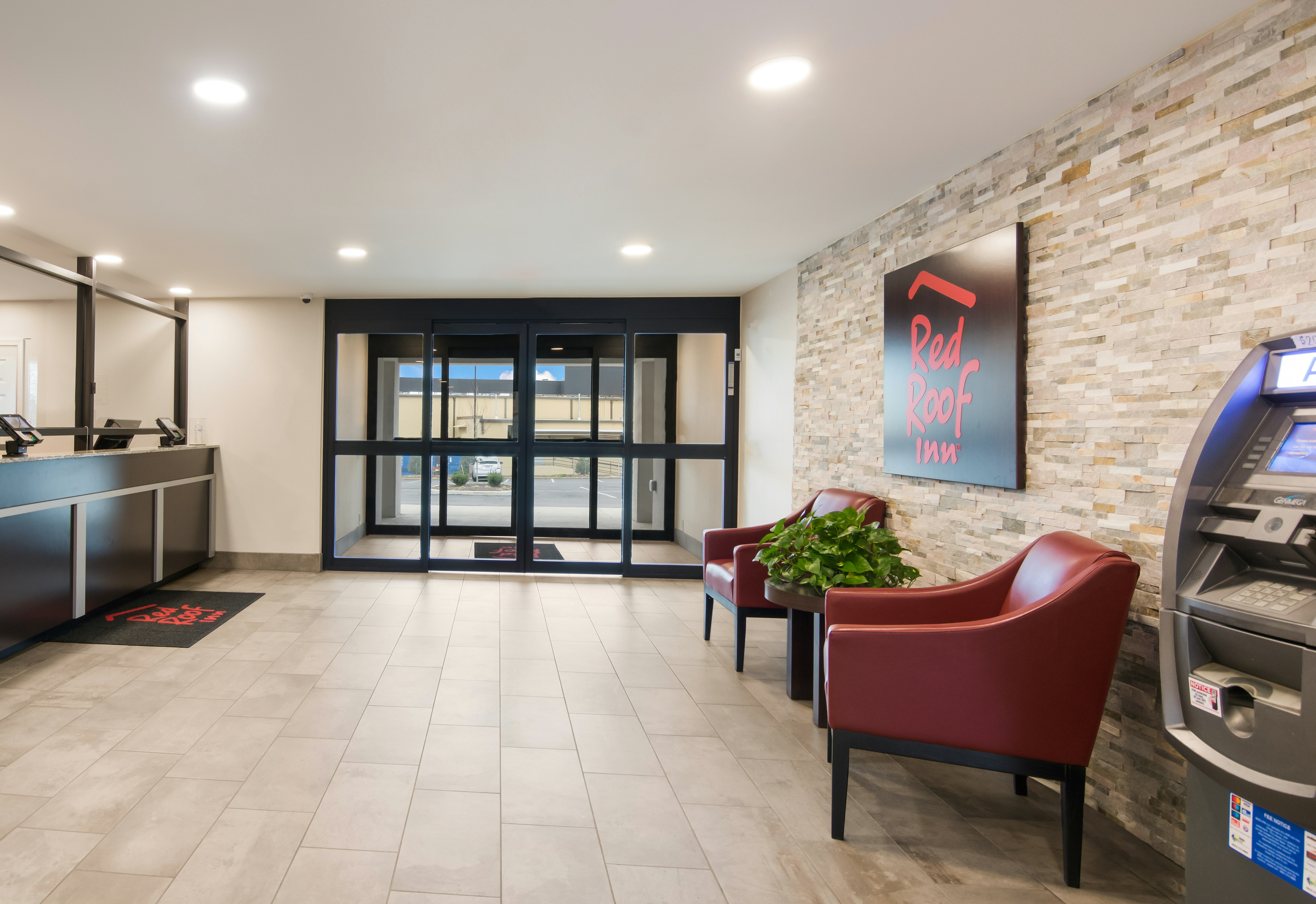 Red Roof Inn Chester 12/16