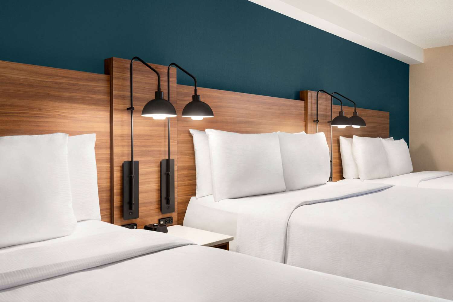 Wyndham Garden Niagara Falls Fallsview 26/51