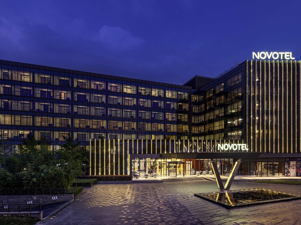 Novotel Nanjing East Suning 74/77
