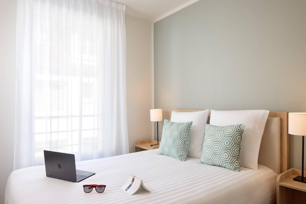 Quality Aparthotel Cherbourg 16/50