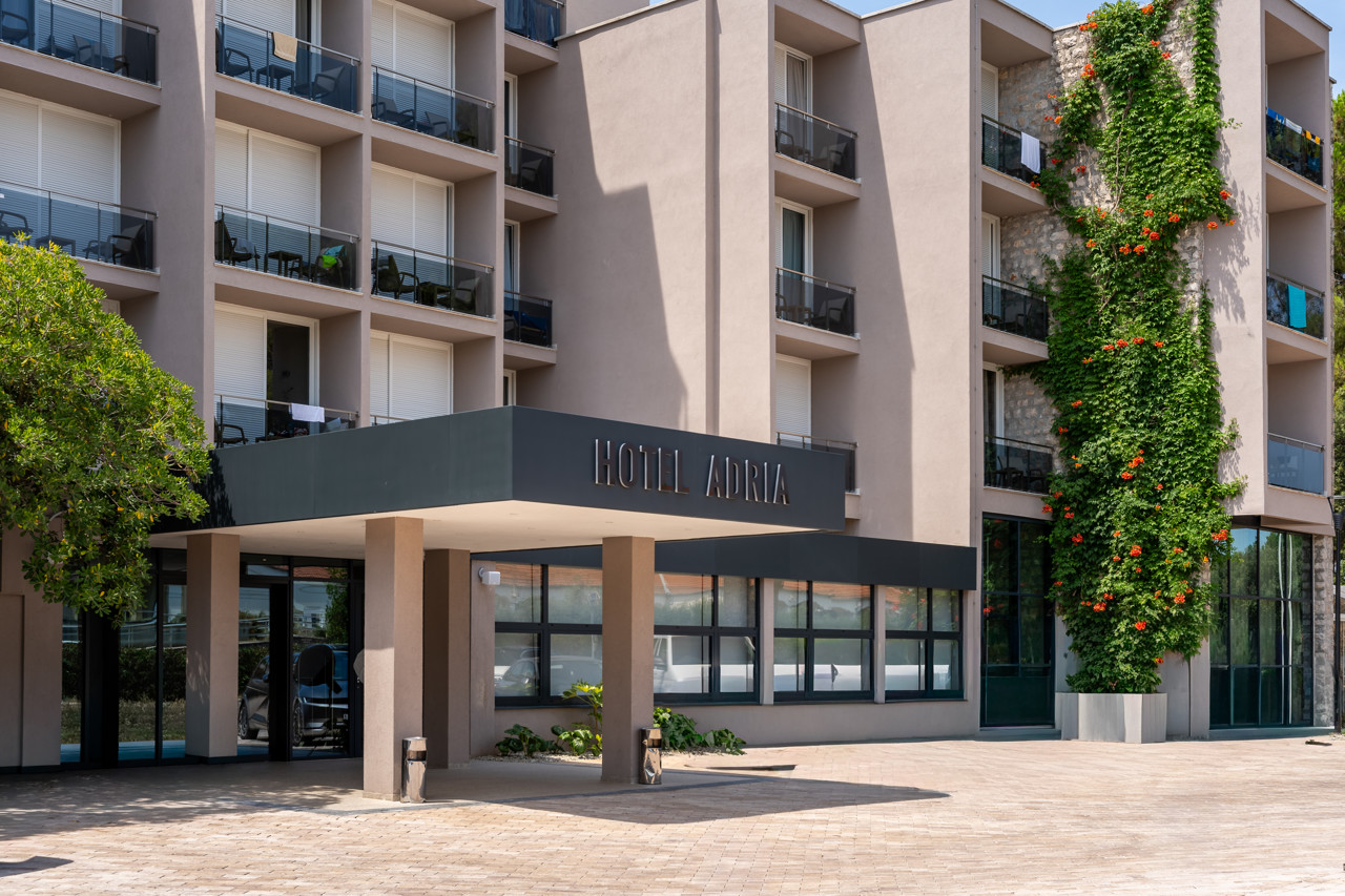 Family Hotel Adria - All inclusive 5/50