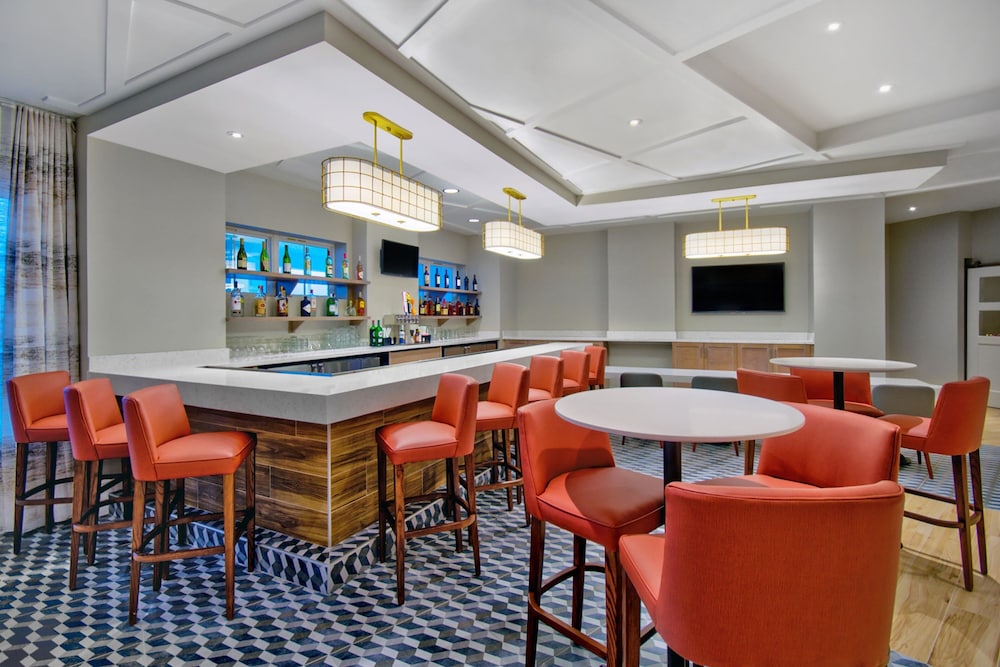 Residence Inn by Marriott Orlando at Flamingo Crossings Town Center 24/45