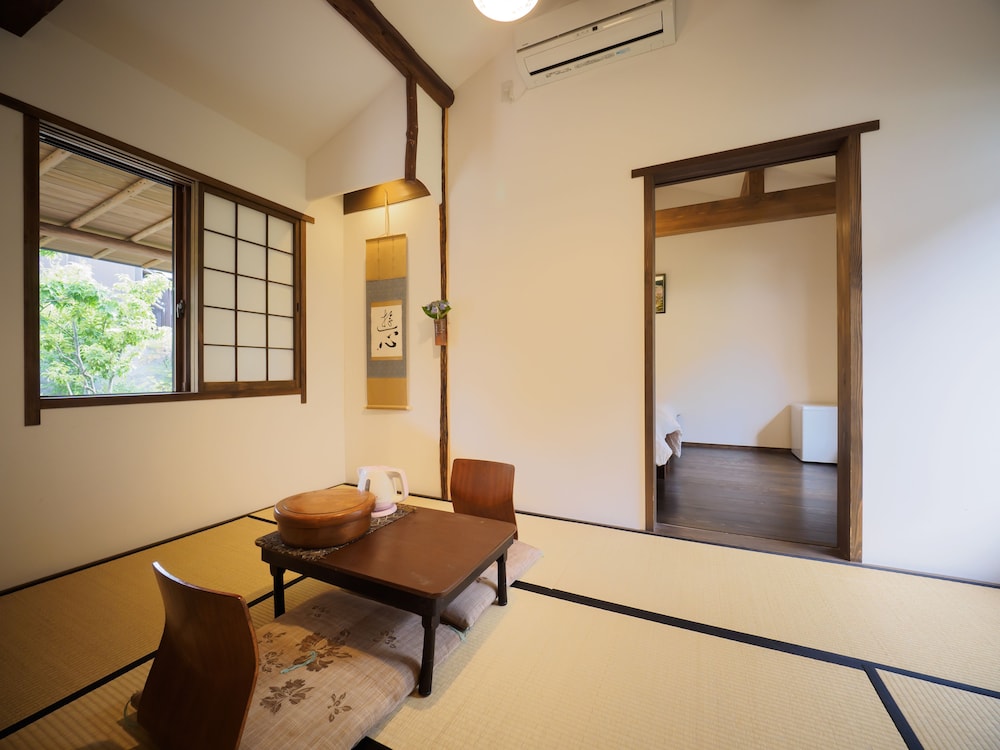 Inase Otsu Machiya Bed & Breakfast 25/68