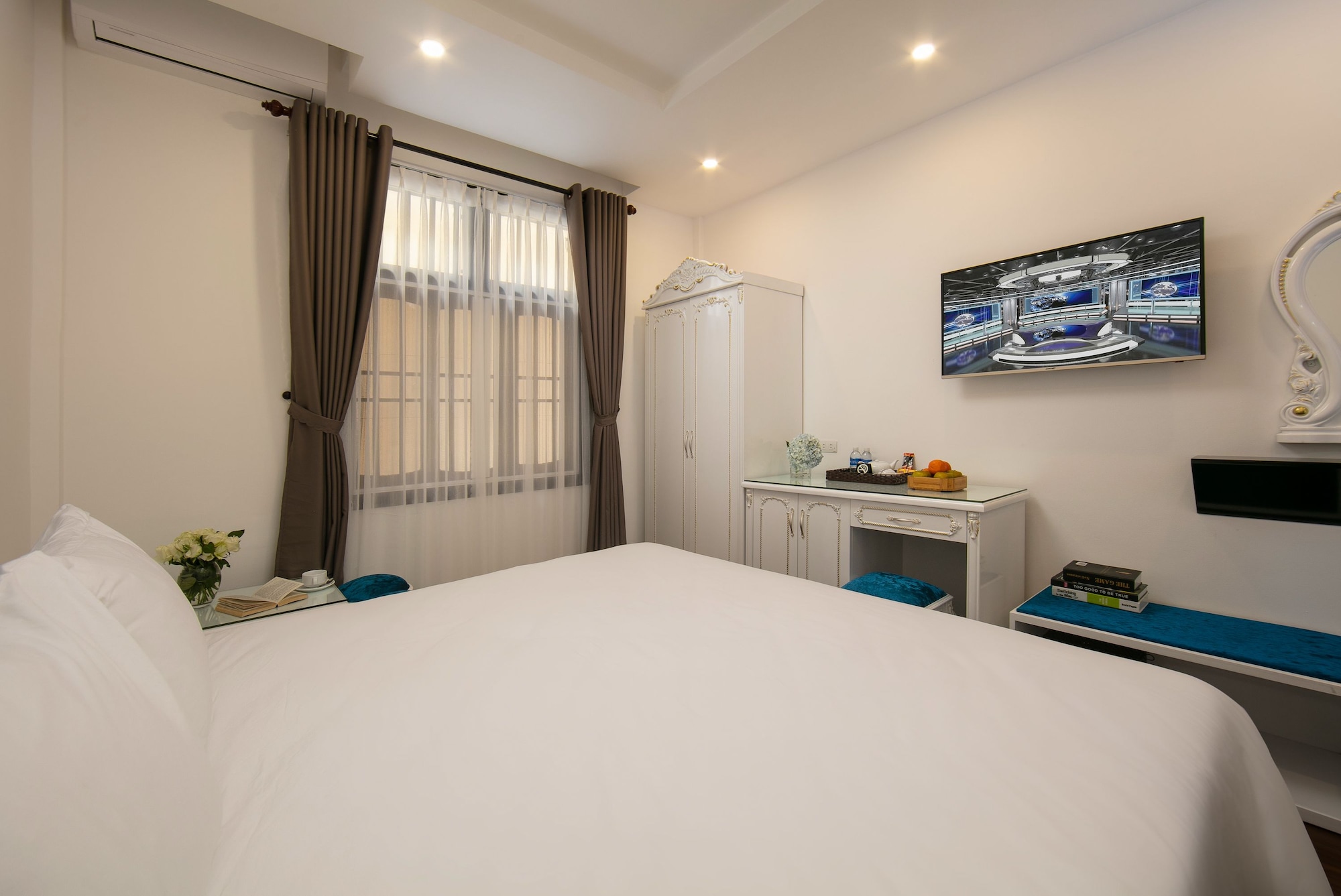 SUPERIOR, DOUBLE BED