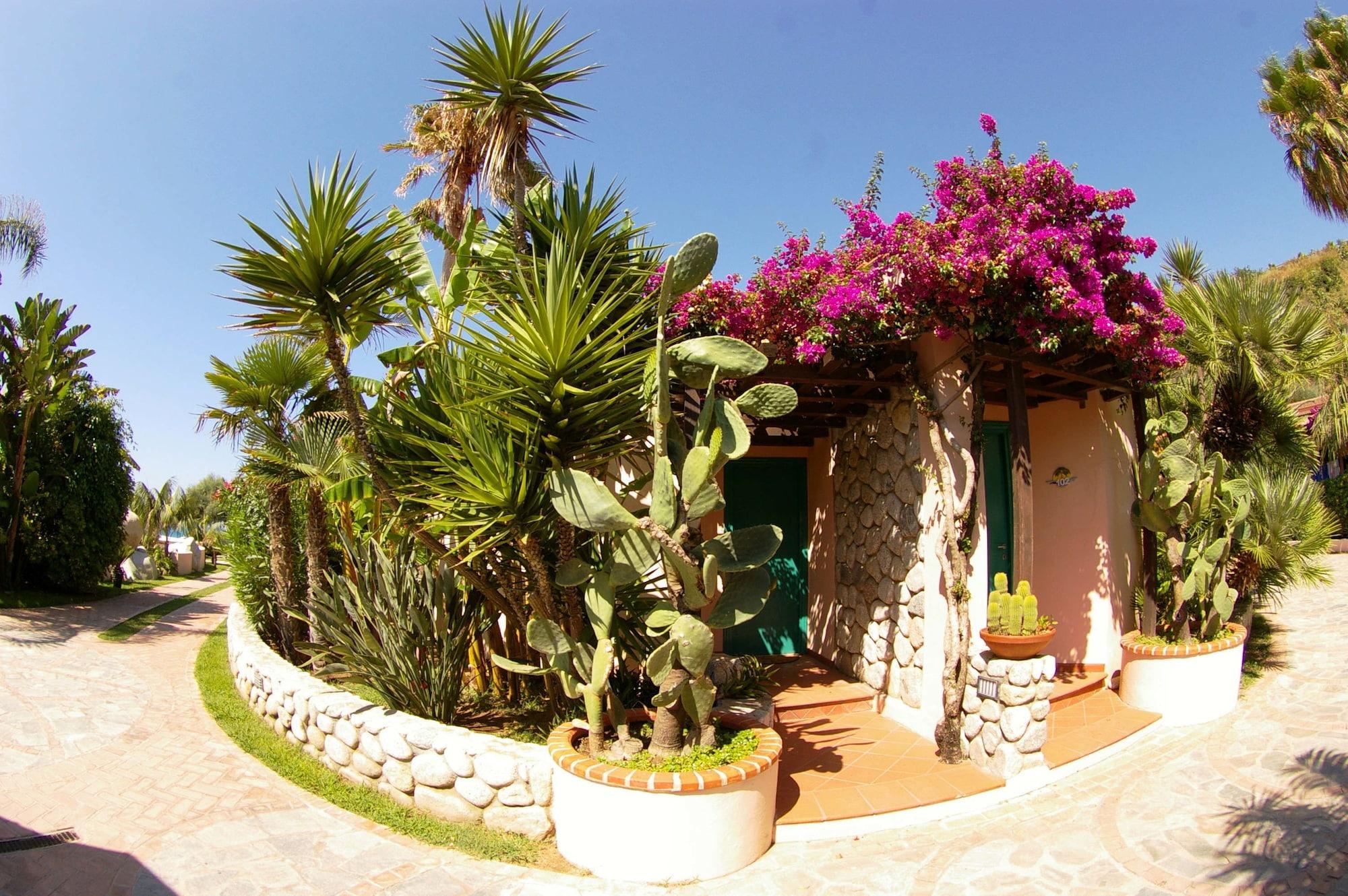 Villaggio Cala Di Volpe 38/47