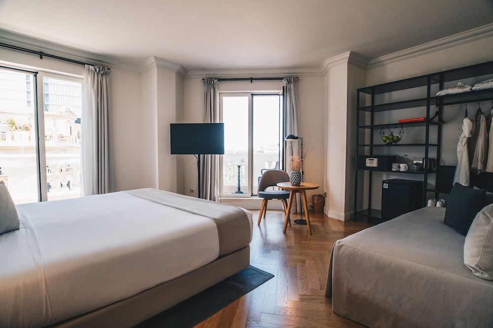 PREMIUM, CITY VIEW, HIGH FLOOR