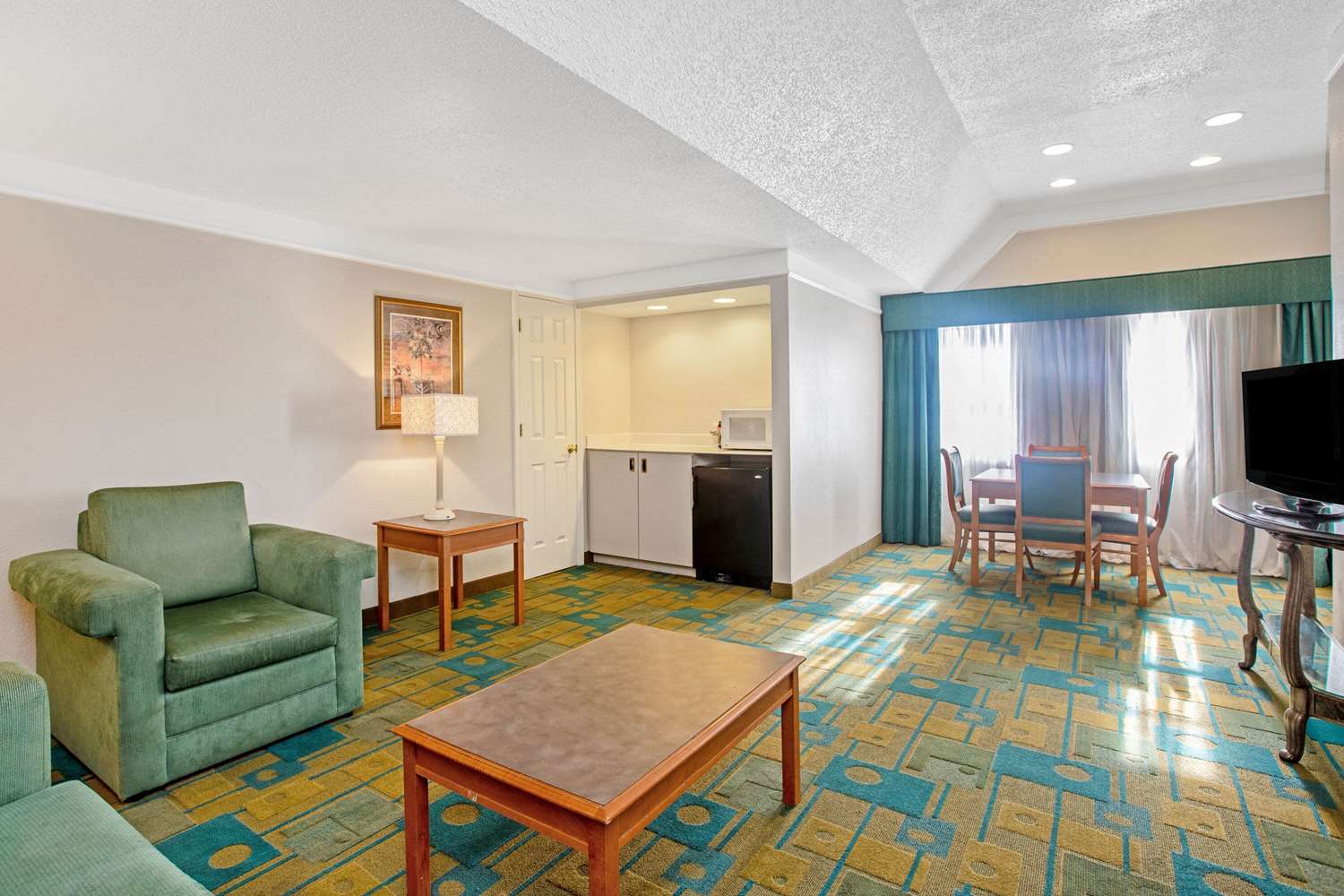 La Quinta Inn El Paso Cielo Vista 12/25
