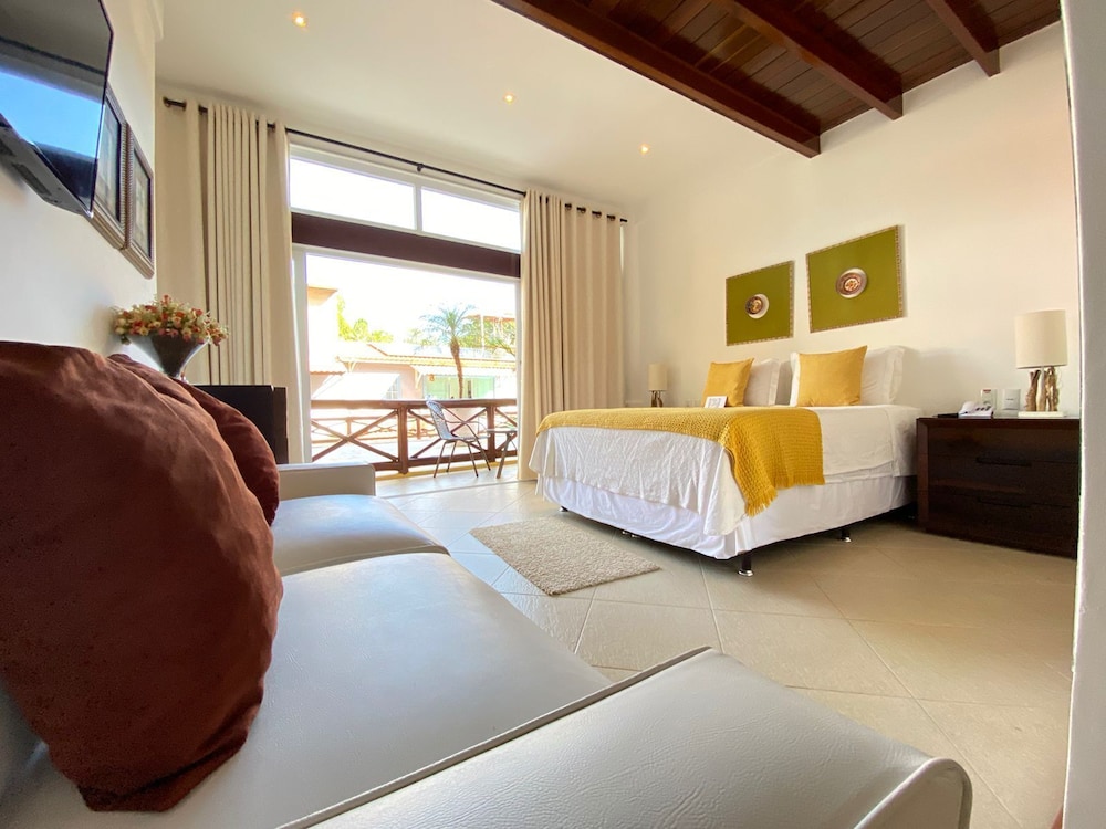 1 BEDROOM, DELUXE, TWIN BEDS, PATIO