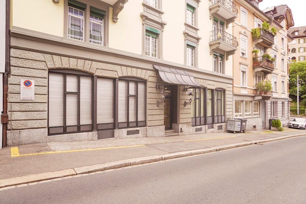 Ema House Serviced Apartment Beckenhofstr.22 36/43