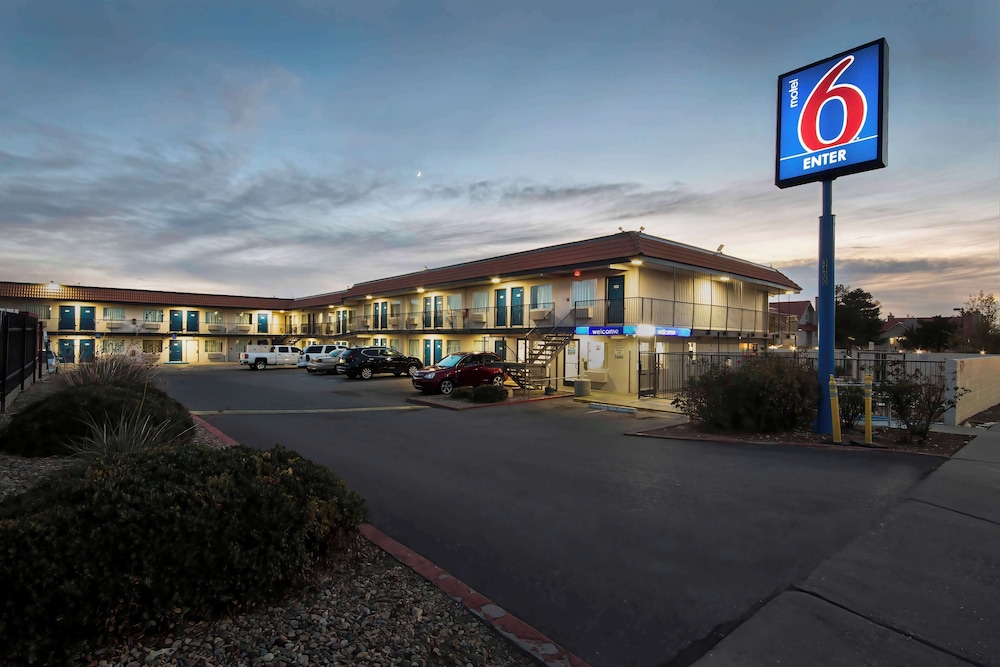 Motel6 Albuquerque Nm Carlisle 49/54