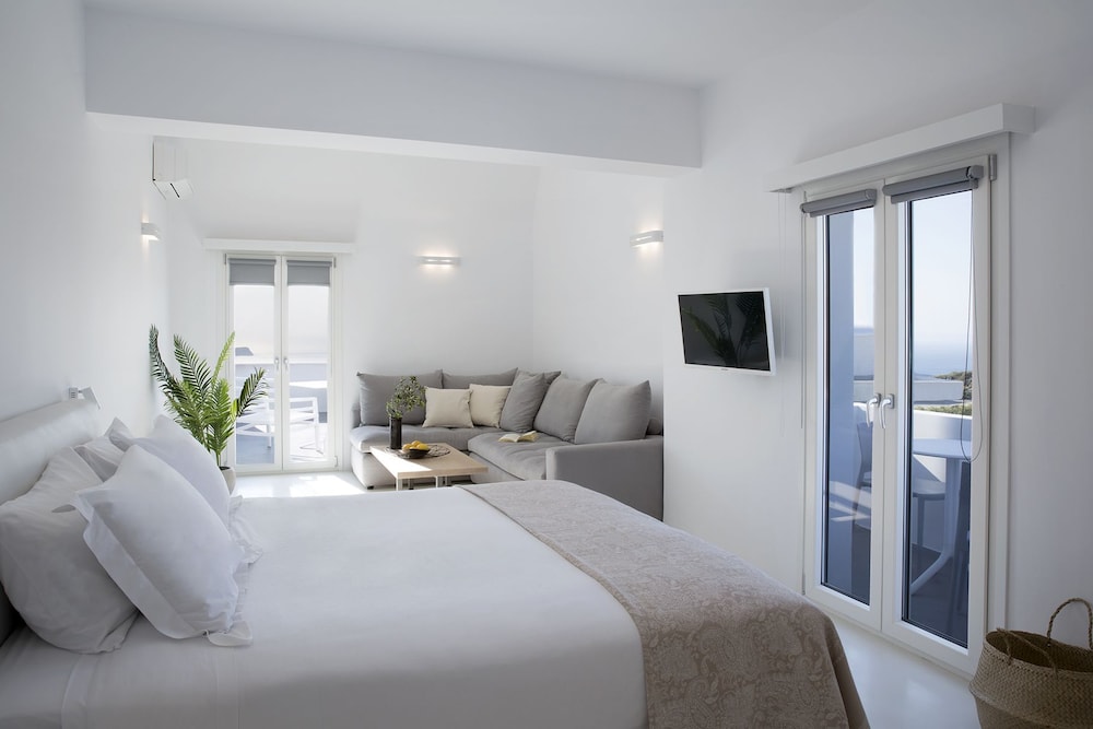 May Seven Suites - Adults Only 15/50