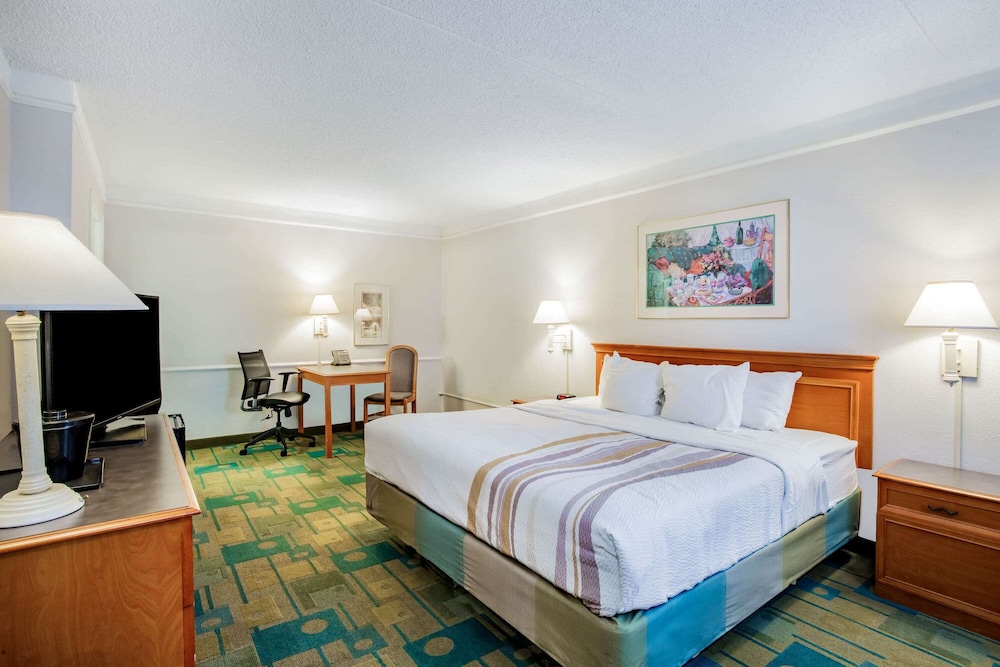 Baymont by Wyndham Abilene 18/48
