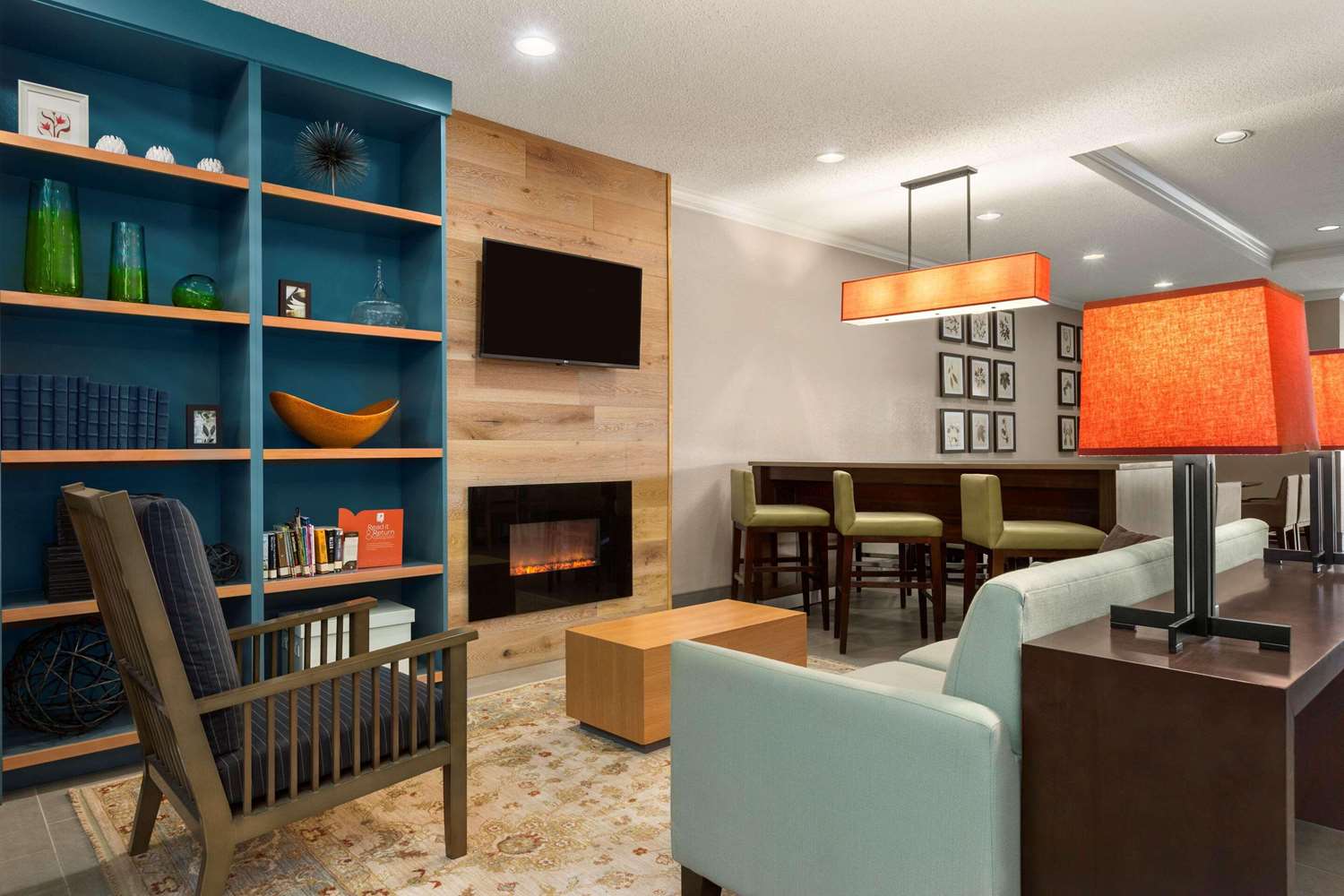 Country Inn & Suites by Radisson, Austin North (Pflugerville), TX 35/45