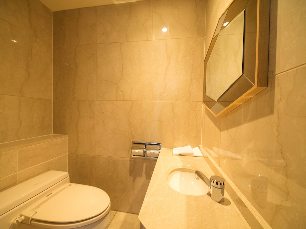 BELLINO HOTEL ICHINOSEKI 53/54