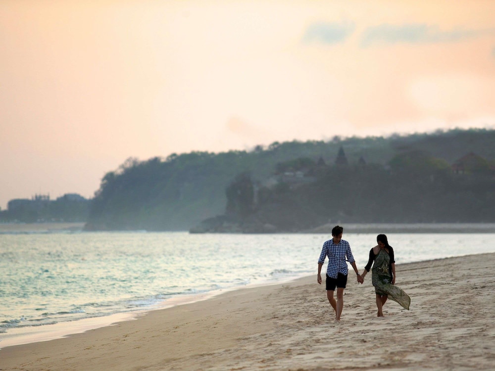 Novotel Bali Nusa Dua Hotel and Residences 70/74
