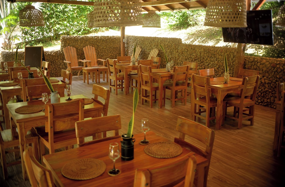 Eco Hotel Summer Usiacuri 25/47
