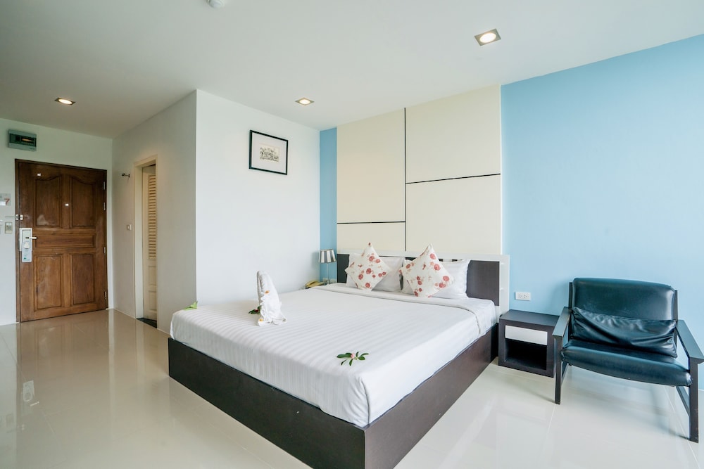 Ca Residence 18/60