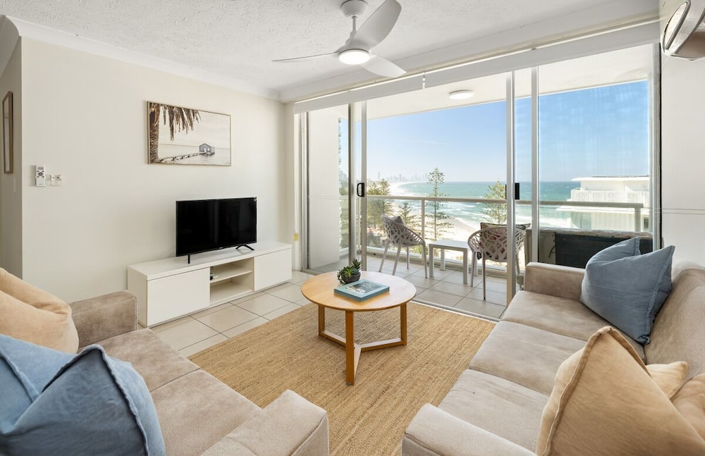 Burleigh Beach Tower 31/49