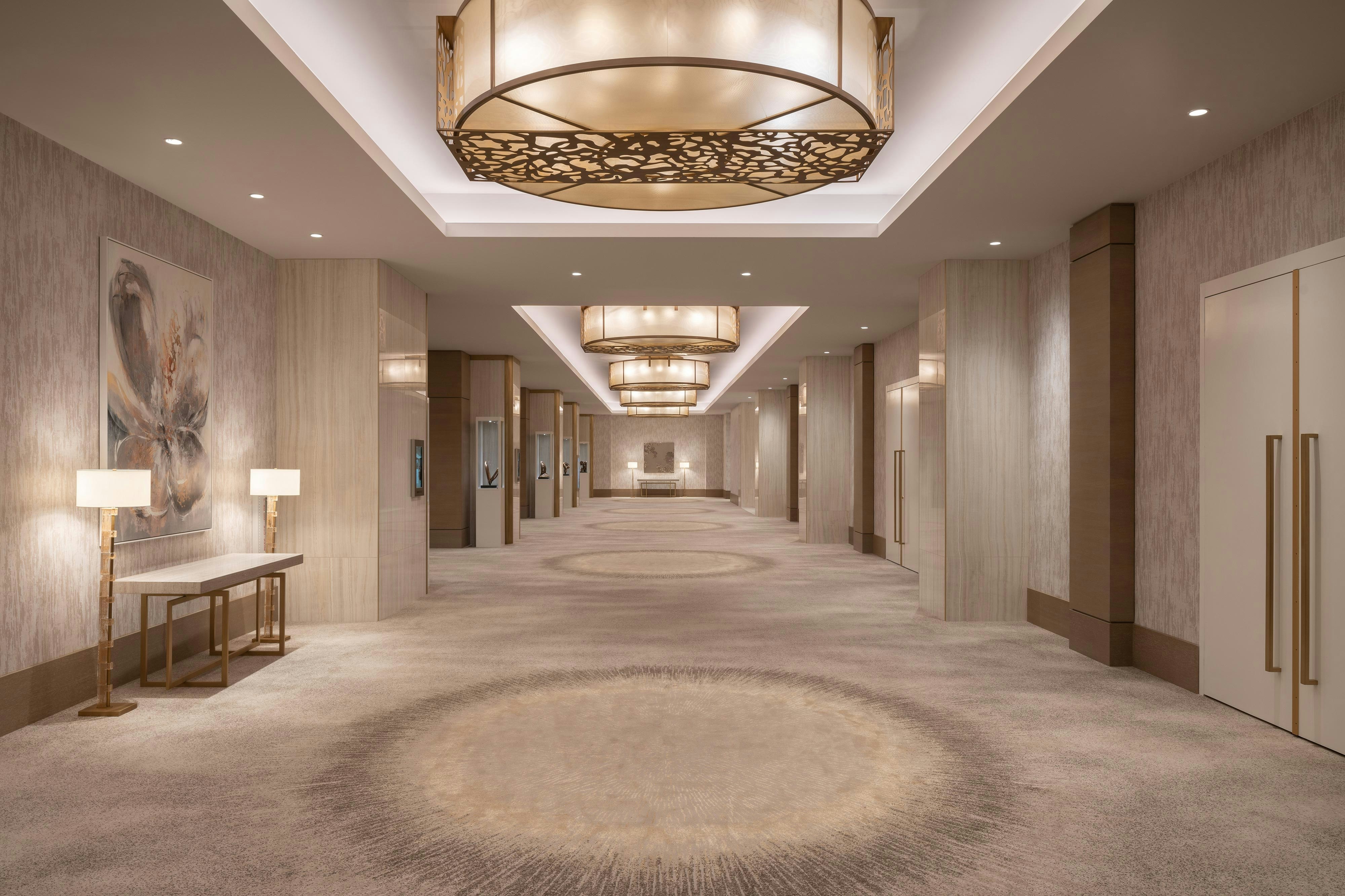 Lobby at The Westin Anaheim Resort, ANAHEIM - CA
