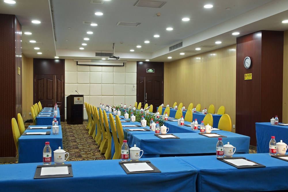 Xijiao Hotel Beijing 39/45