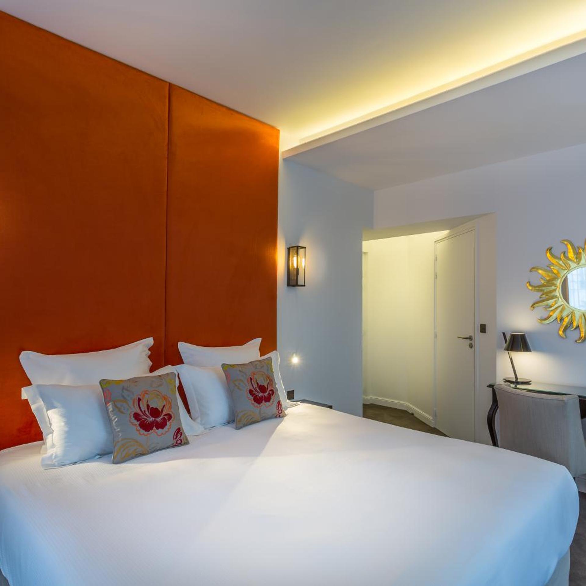 Comfort, Double Bed, Eiffel View