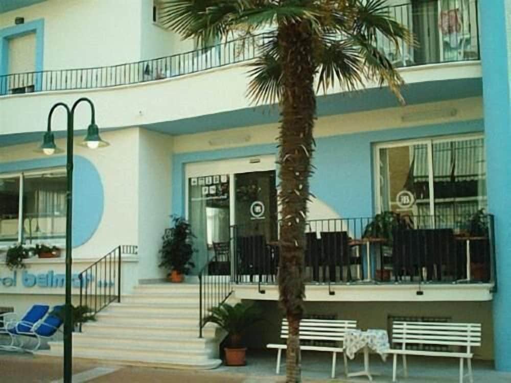 Hotel Belmar 3/26