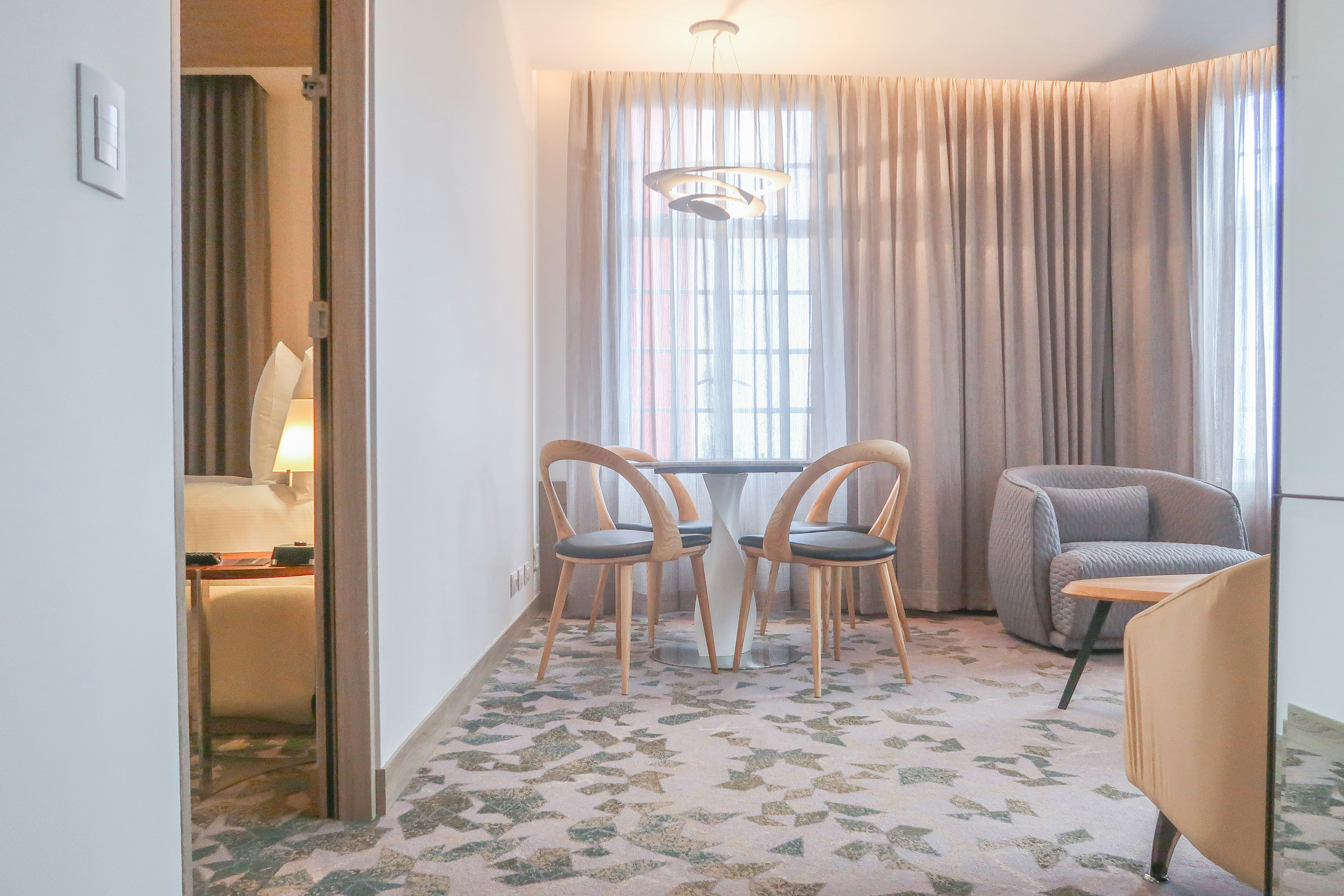 Gran Hotel Costa Rica Curio Collection by Hilton 35/48