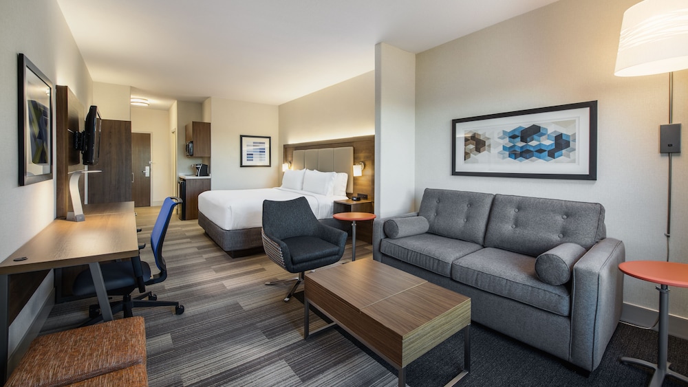 Holiday Inn Express Hotel Suites Airdrie Calgary 36/51