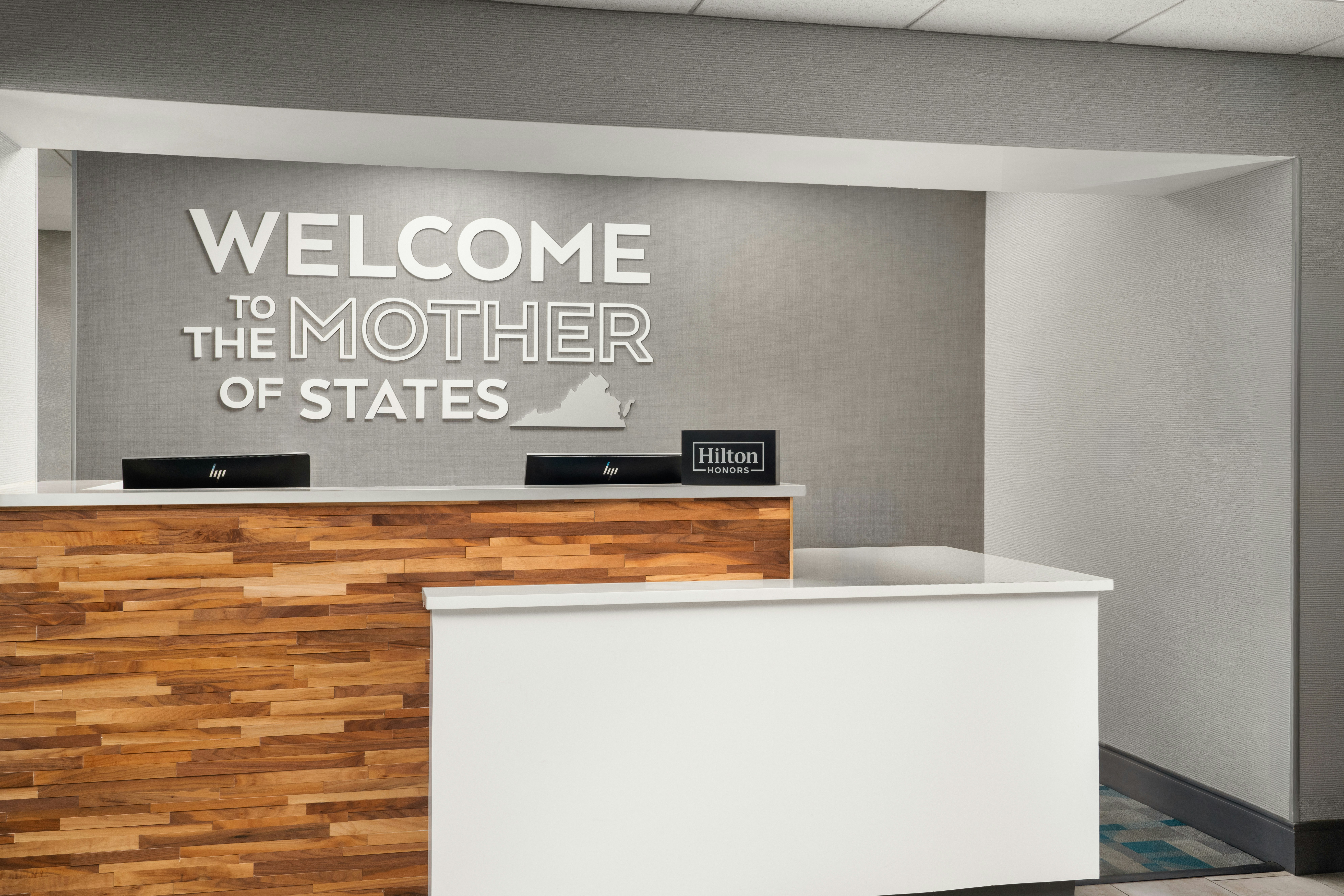 Hampton Inn Roanoke/Hollins - I-81 5/37