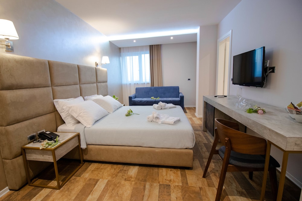 Blue Marine Hotel 12/50