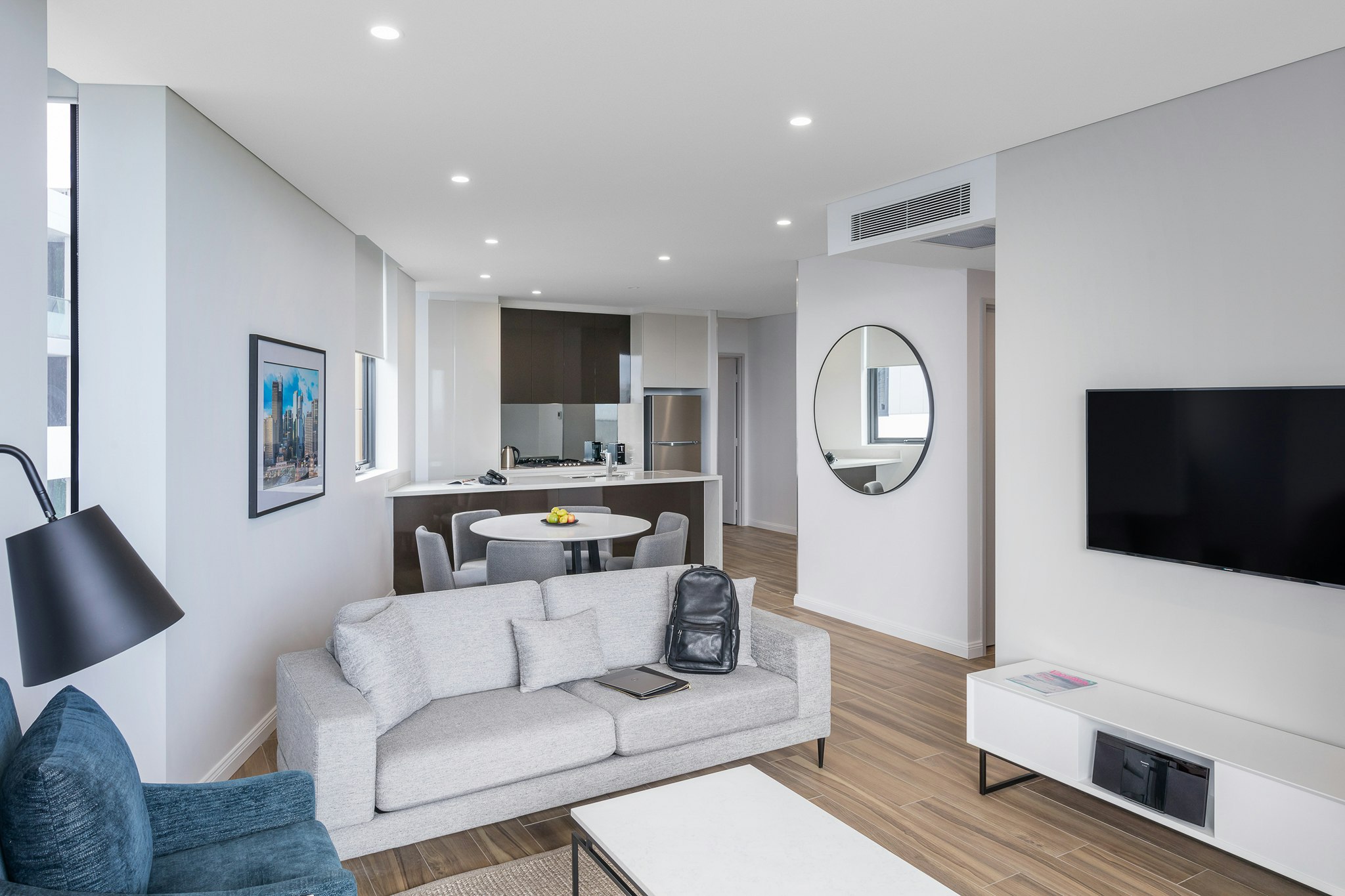 Meriton Suites Coward Street 31/50