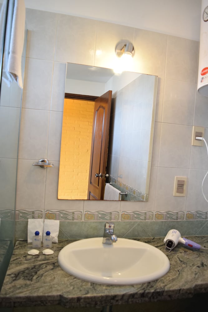Sotavento Apart Hotel 31/33