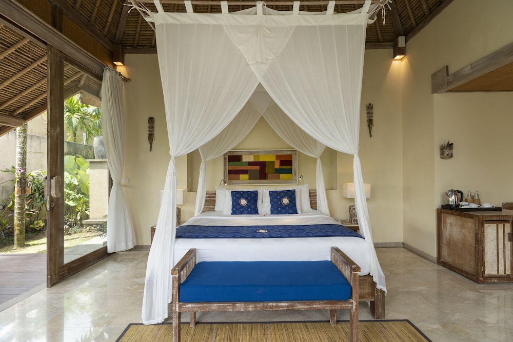 Puri Gangga Resort 24/77