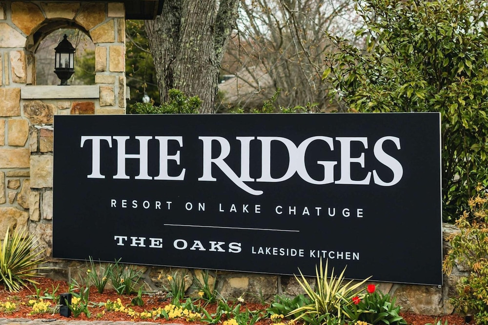 The Ridges Resort And Marina 4/66