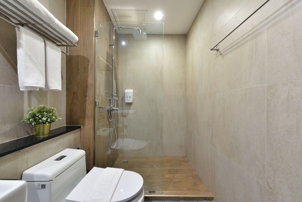 Bedever Bangkok Boutique Hotel 33/35