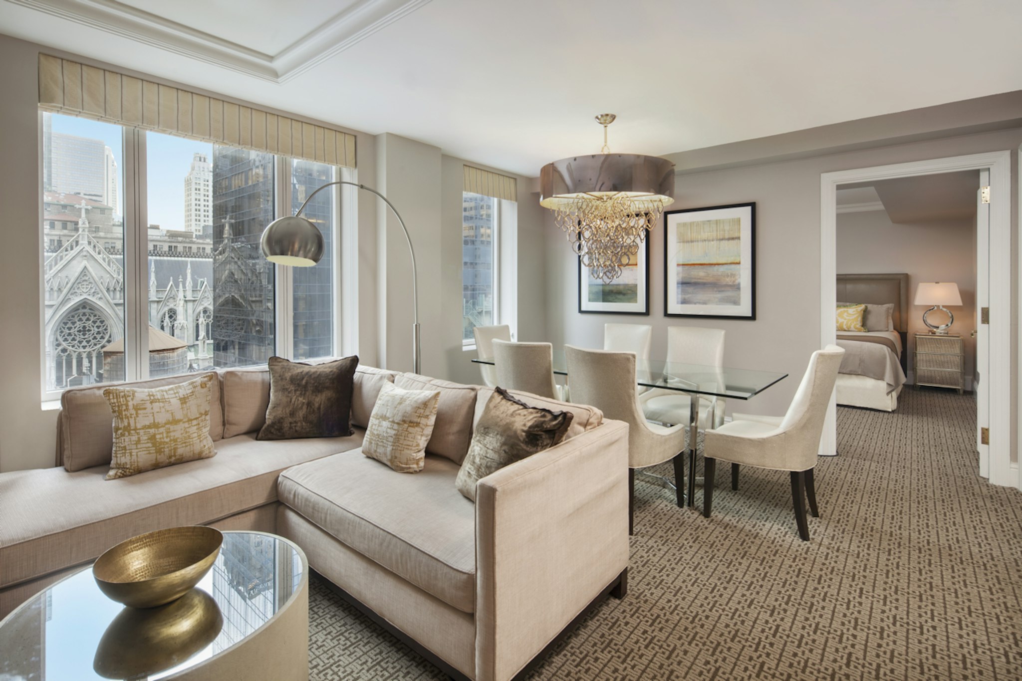 OMNI BERKSHIRE PLACE 39/62