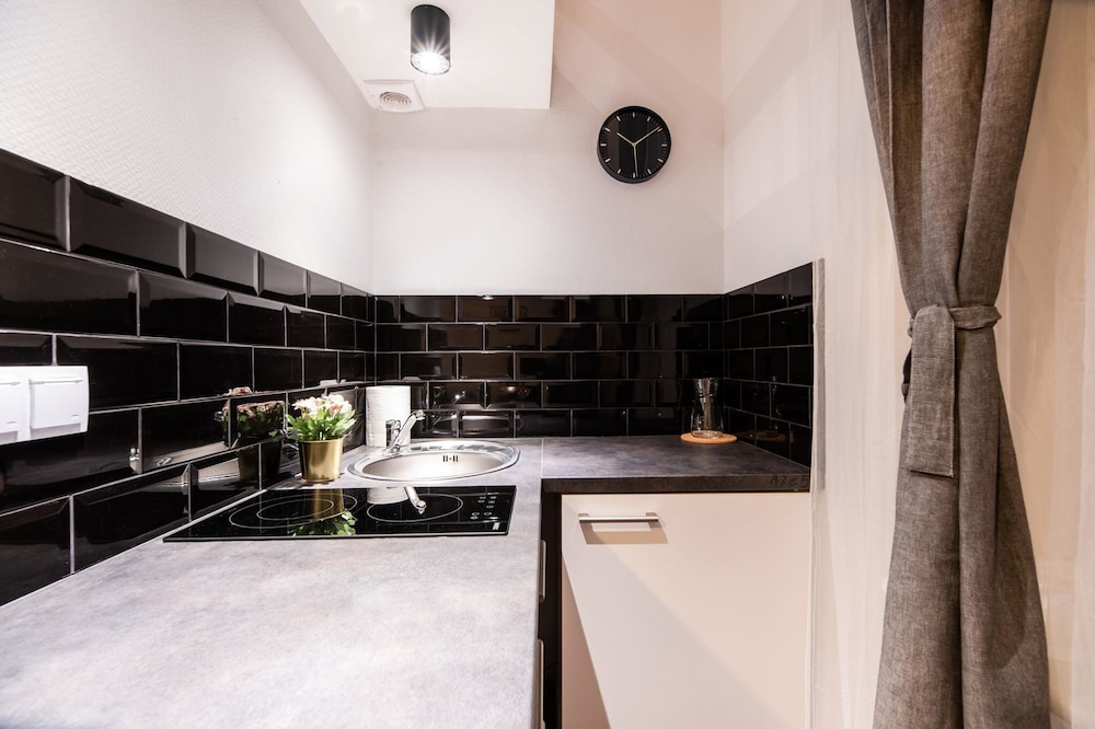 Aparthotel Dietla 99 50/50